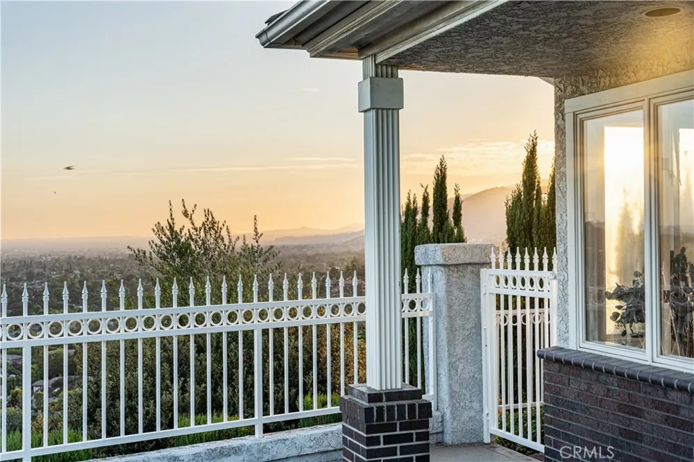 346 Morgan Ranch Glendora, CA 91741