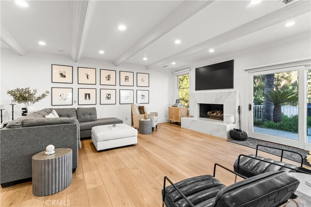 346 Morgan Ranch Glendora, CA 91741