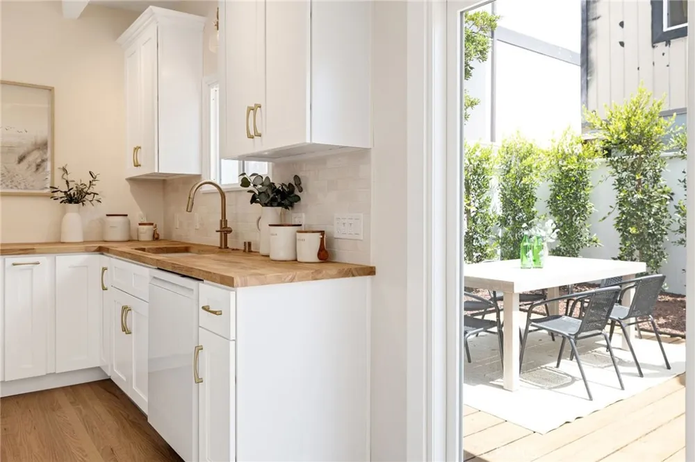 424 36th Street Manhattan Beach, CA 90266