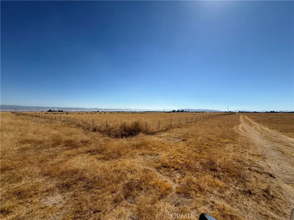 Vic Ave D4 Antelope Acres, CA 93536