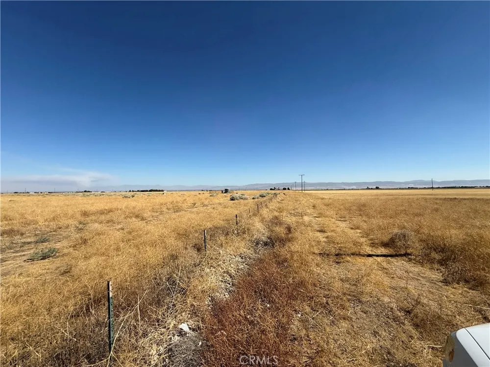 Vic Ave D4 Antelope Acres, CA 93536