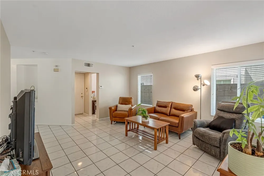 11737 Puerto Real Rd Fontana, CA 92337