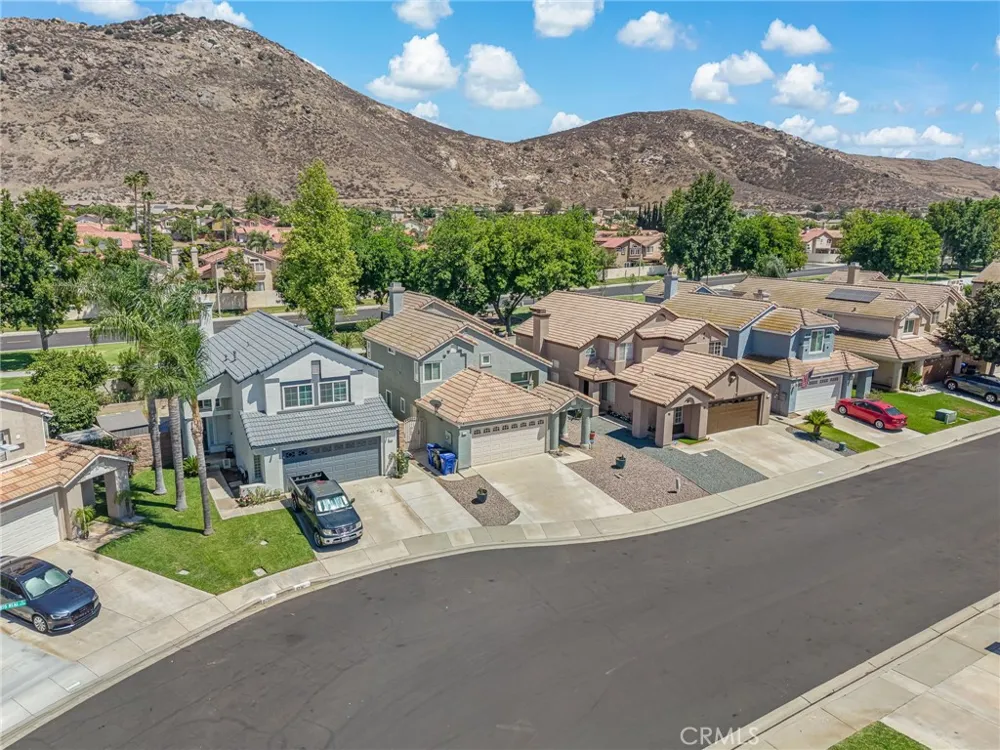 11737 Puerto Real Rd Fontana, CA 92337