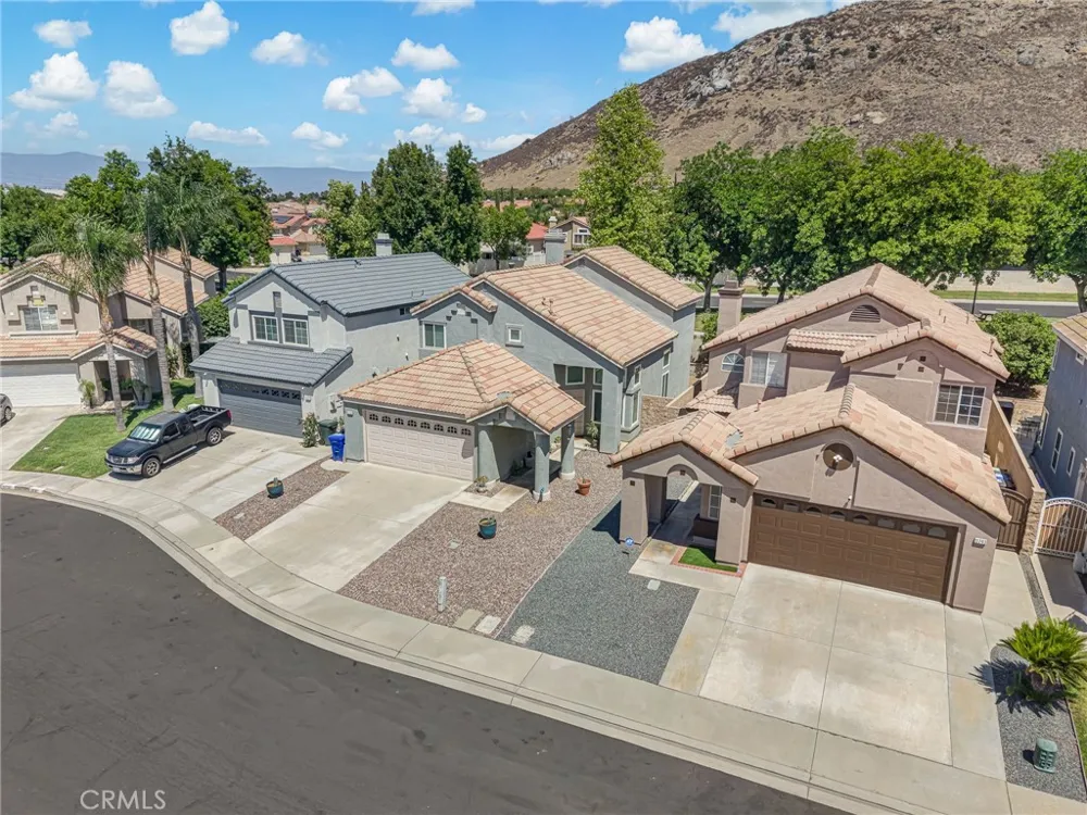11737 Puerto Real Rd Fontana, CA 92337