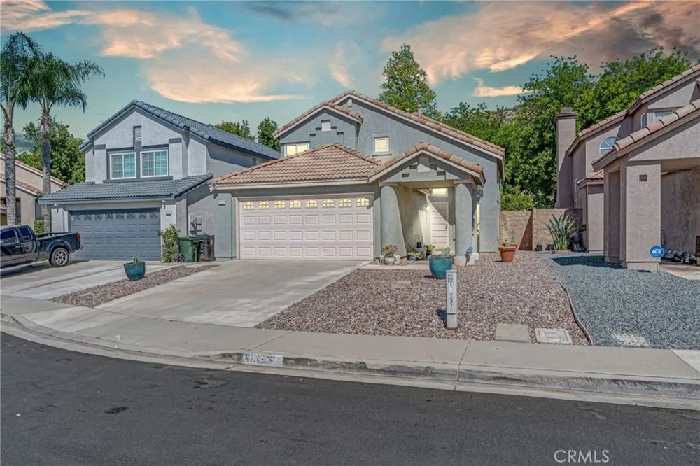 11737 Puerto Real Rd Fontana, CA 92337