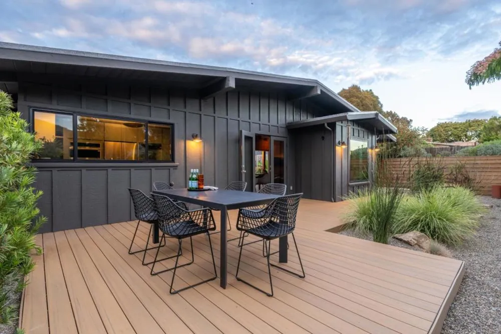 39 Lilac Lane Carmel Valley, CA 93924