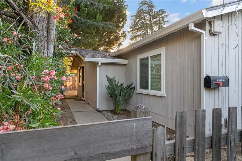 190 W Campbell Avenue Campbell, CA 95008
