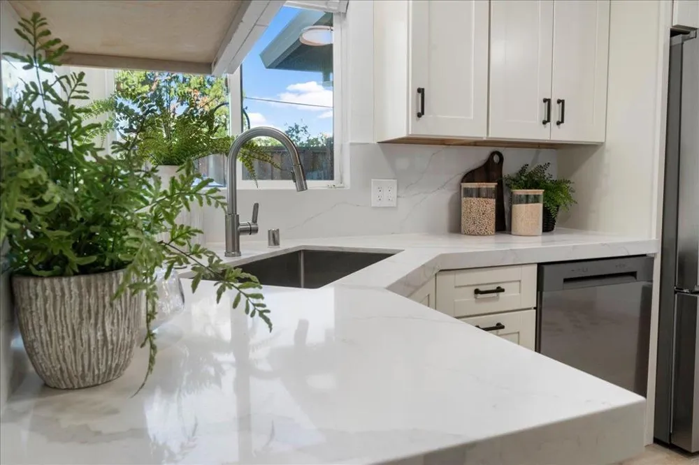 190 W Campbell Avenue Campbell, CA 95008