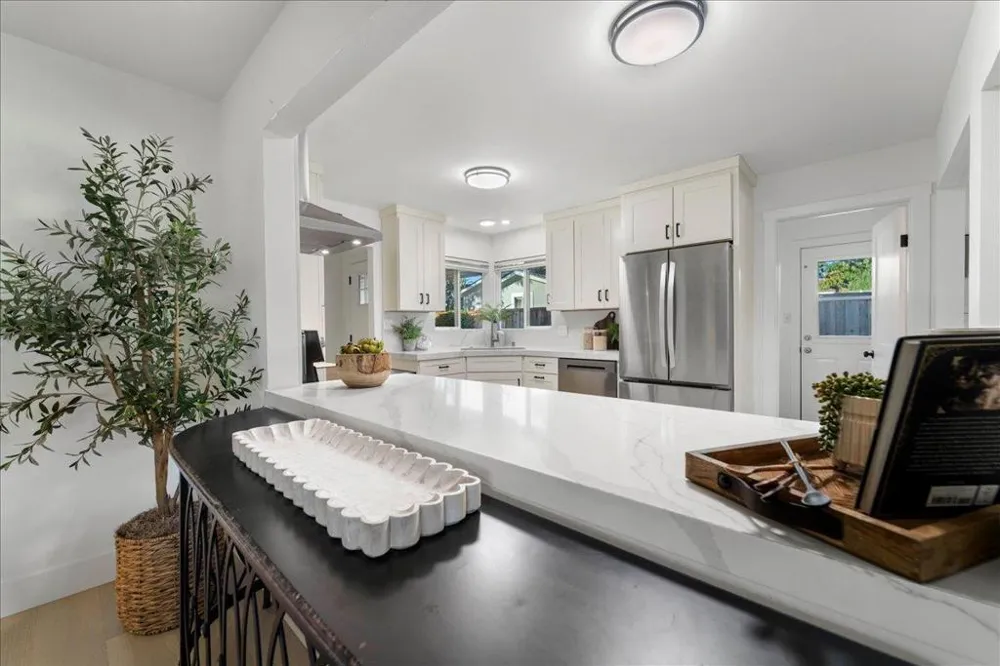 190 W Campbell Avenue Campbell, CA 95008