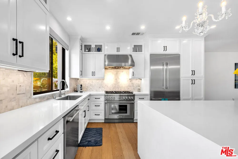 4841 Minden Place Los Angeles, CA 90041