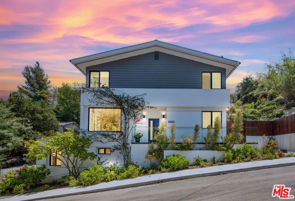 4841 Minden Place Los Angeles, CA 90041