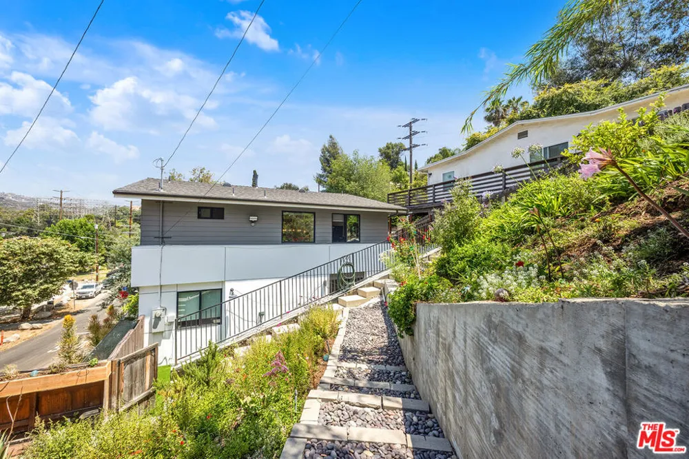 4841 Minden Place Los Angeles, CA 90041