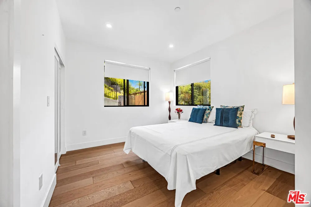4841 Minden Place Los Angeles, CA 90041