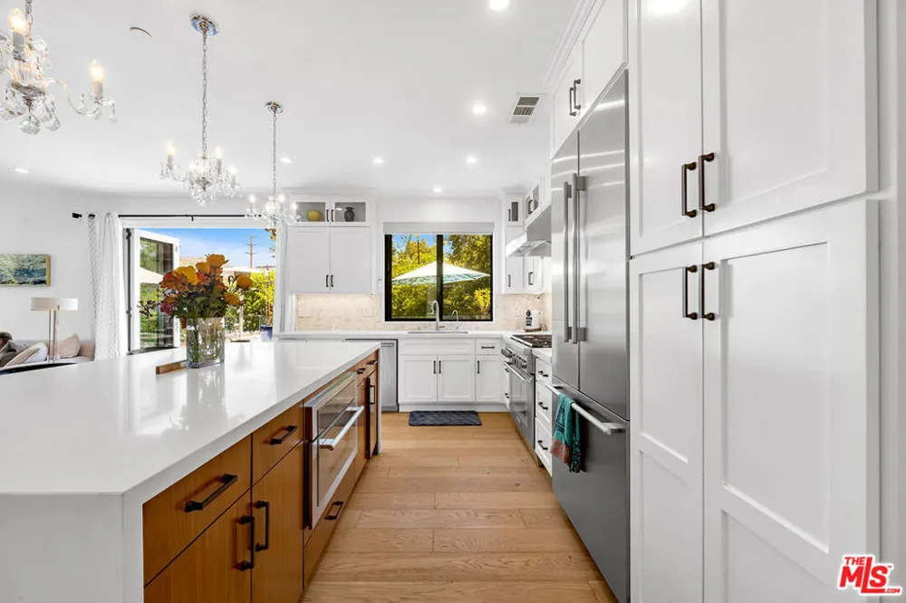 4841 Minden Place Los Angeles, CA 90041