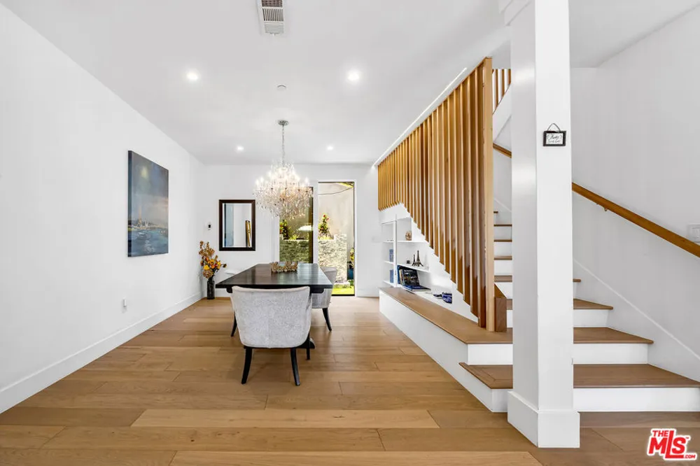 4841 Minden Place Los Angeles, CA 90041