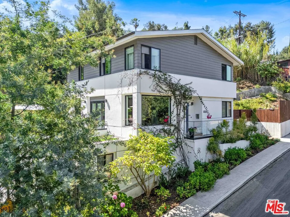 4841 Minden Place Los Angeles, CA 90041