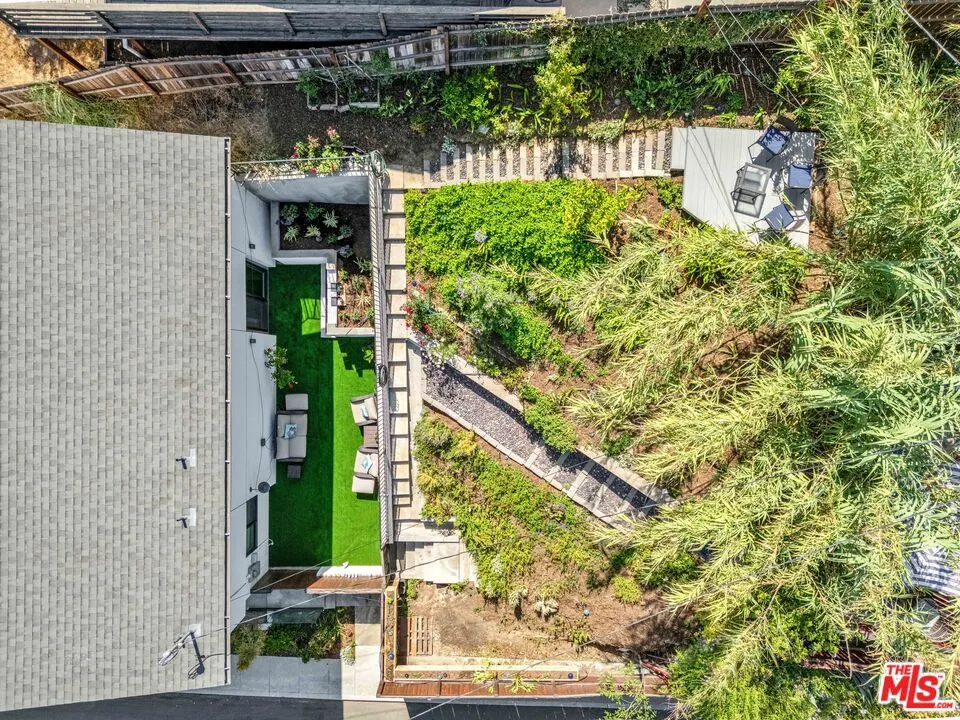 4841 Minden Place Los Angeles, CA 90041