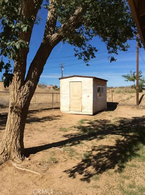 16821 Batson Road Victorville, CA 92395
