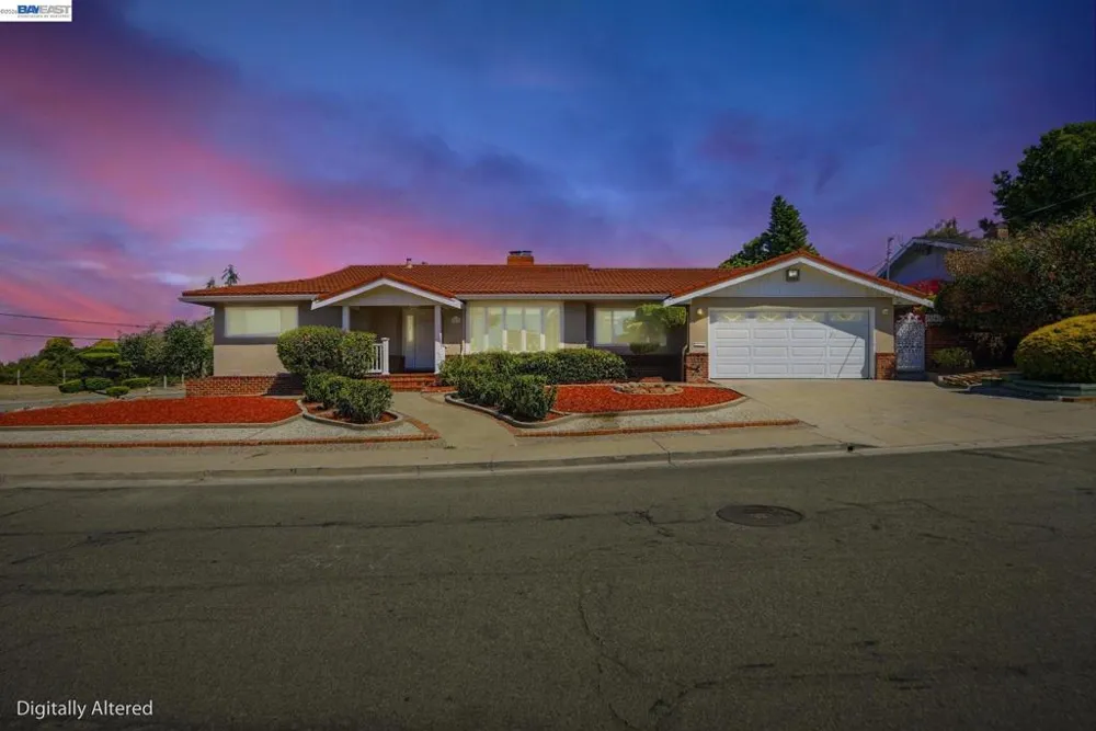 1204 Vistagrand Dr San Leandro, CA 94577