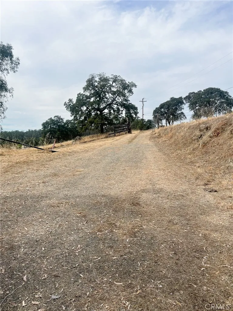 30 Weedy Way Oroville, CA 95966