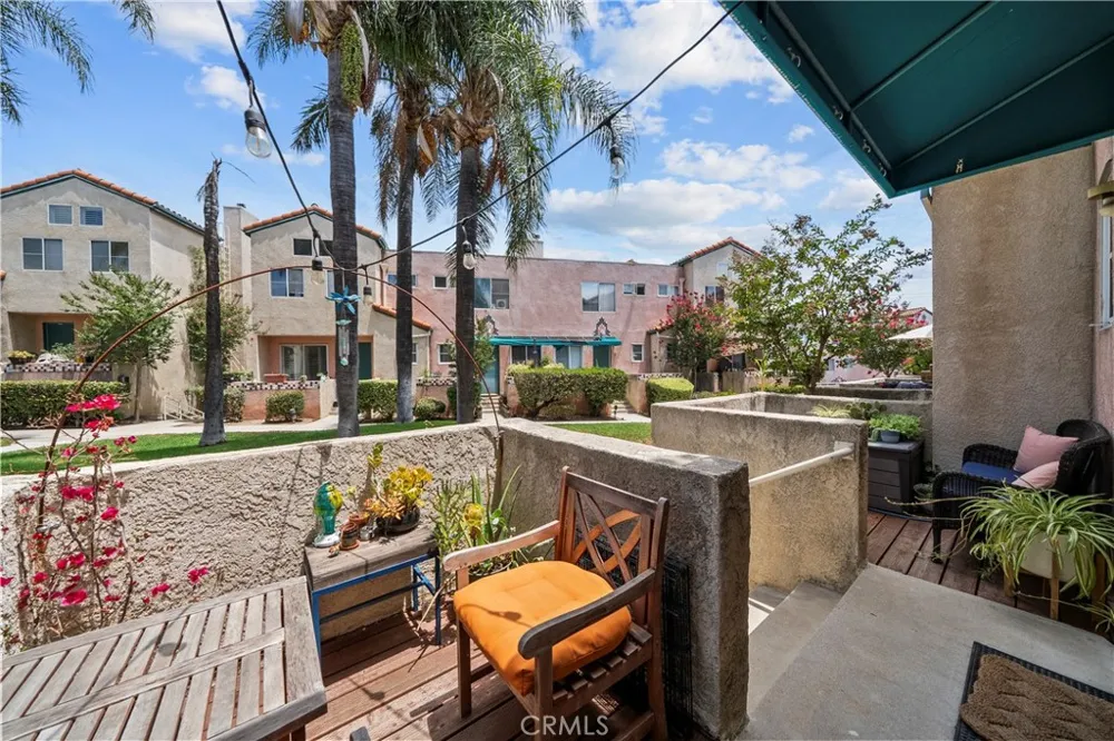 13901 Olive View Lane #27 Sylmar, CA 91342
