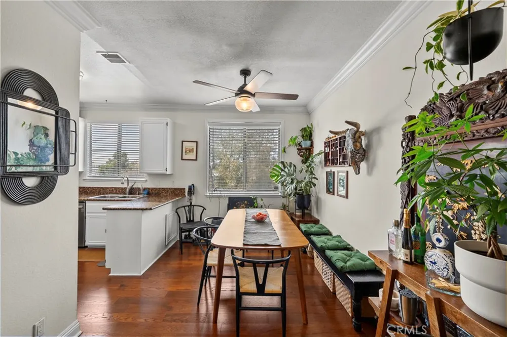 13901 Olive View Lane #27 Sylmar, CA 91342