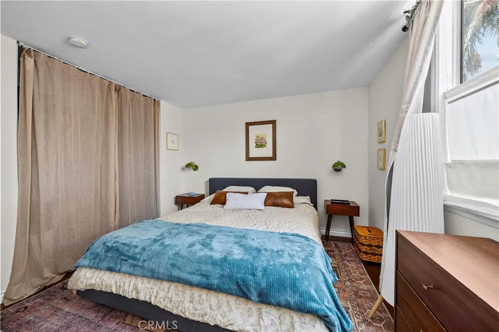 13901 Olive View Lane #27 Sylmar, CA 91342