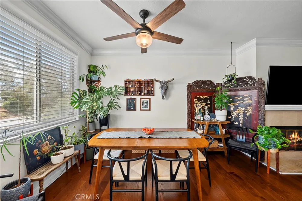 13901 Olive View Lane #27 Sylmar, CA 91342
