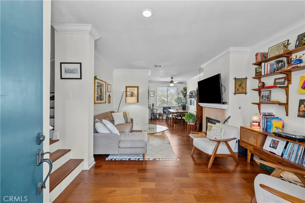 13901 Olive View Lane #27 Sylmar, CA 91342
