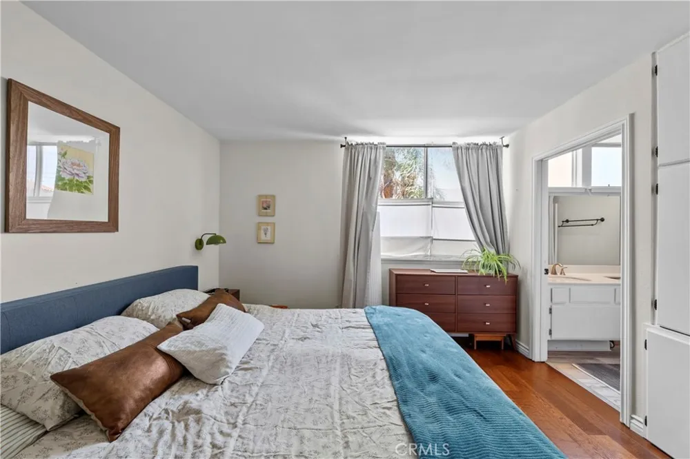 13901 Olive View Lane #27 Sylmar, CA 91342