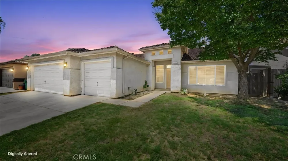 2204 W Sweet Water Court Merced, CA 95348