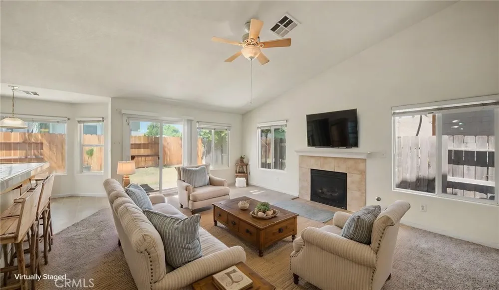 2204 W Sweet Water Court Merced, CA 95348