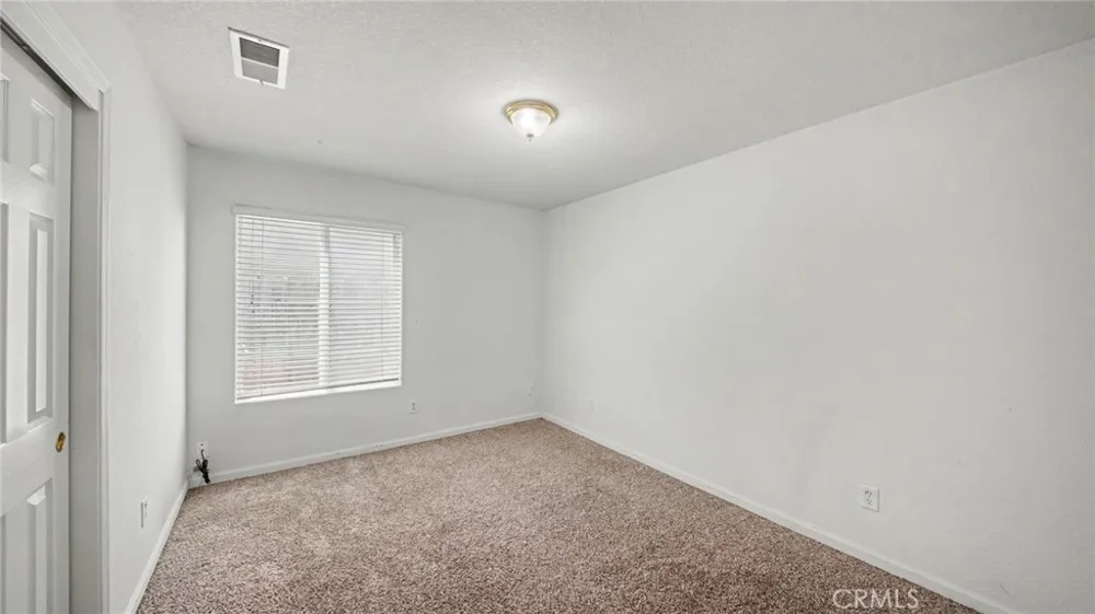 2204 W Sweet Water Court Merced, CA 95348