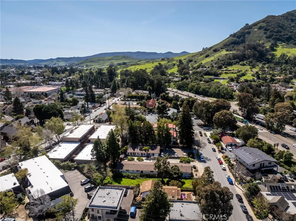 879 Walnut Street San Luis Obispo, CA 93401