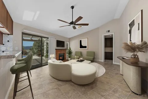1315 Eagle Glen