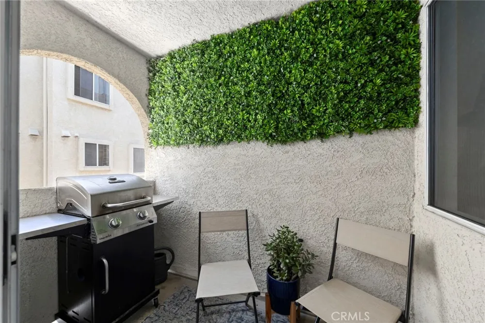 15809 Venus Place Gardena, CA 90249