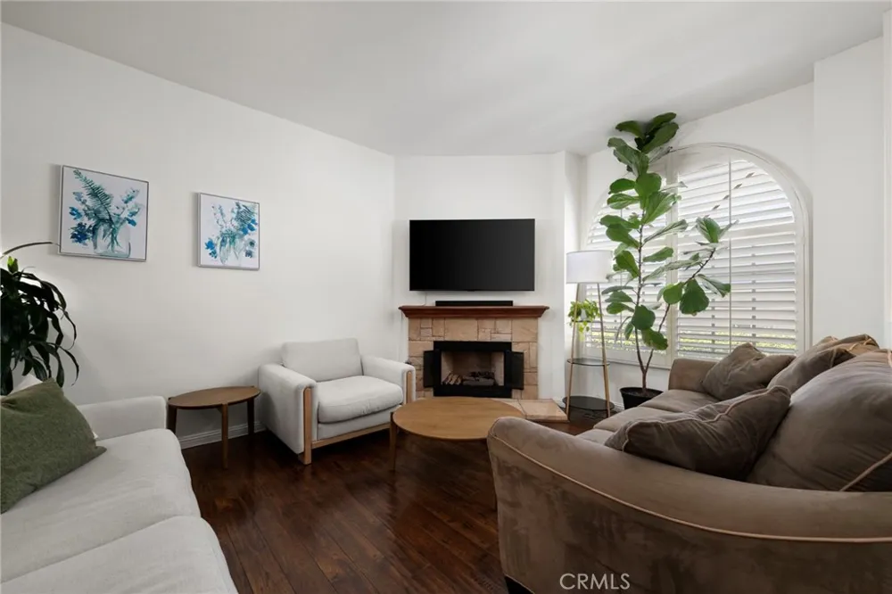 15809 Venus Place Gardena, CA 90249
