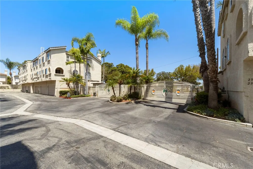 15809 Venus Place Gardena, CA 90249