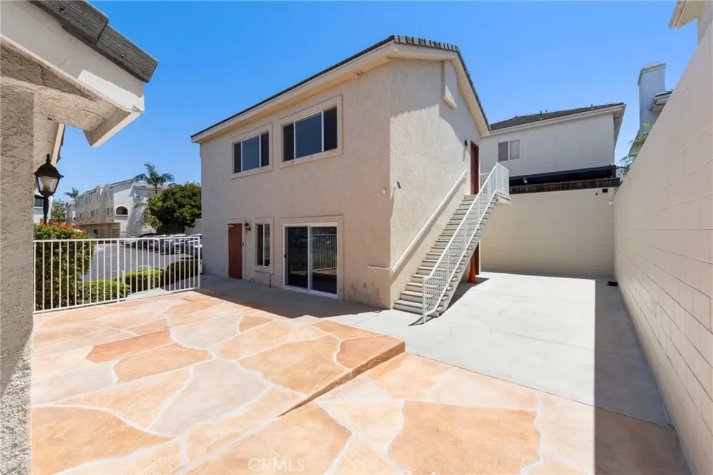 15809 Venus Place Gardena, CA 90249