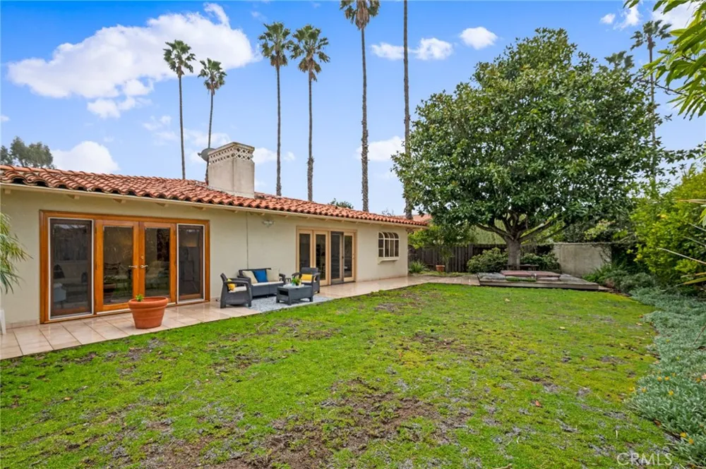 1557 Granvia Altamira Palos Verdes Estates, CA 90274