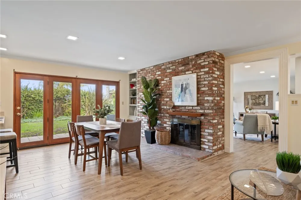1557 Granvia Altamira Palos Verdes Estates, CA 90274