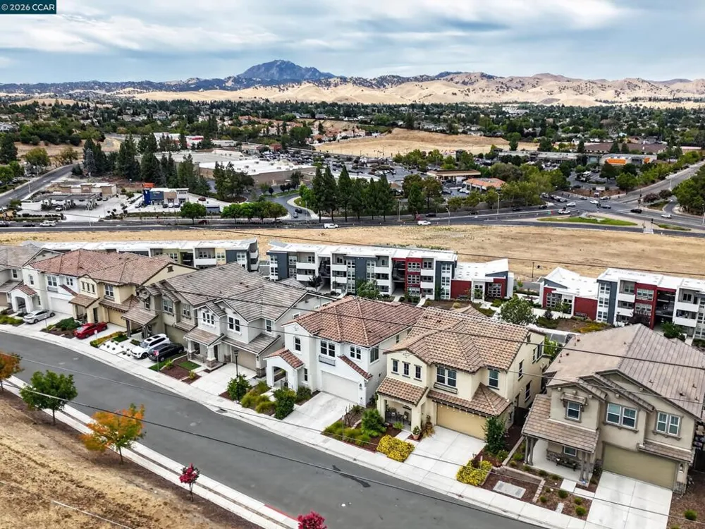 2780 Lily Ct Antioch, CA 94531