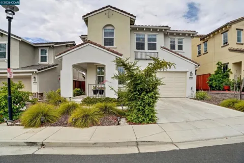 2780 Lily Ct