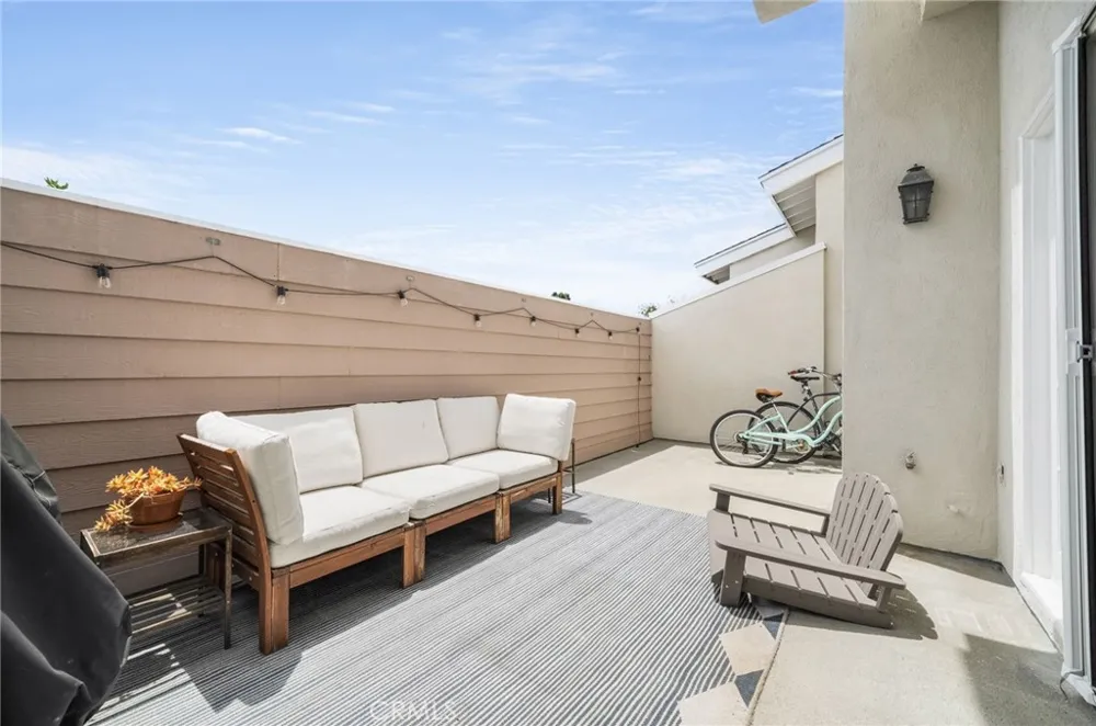 2700 Arlington Avenue #115 Torrance, CA 90501