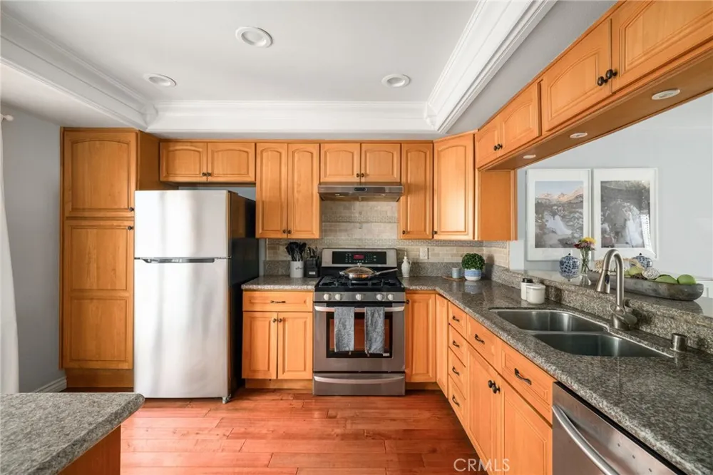 2700 Arlington Avenue #115 Torrance, CA 90501