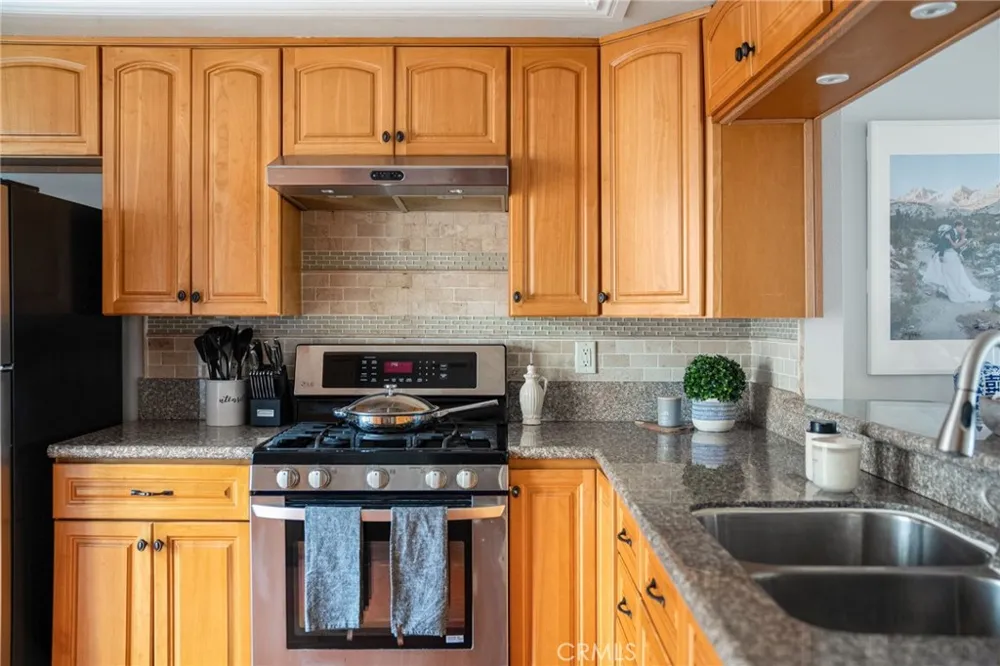2700 Arlington Avenue #115 Torrance, CA 90501