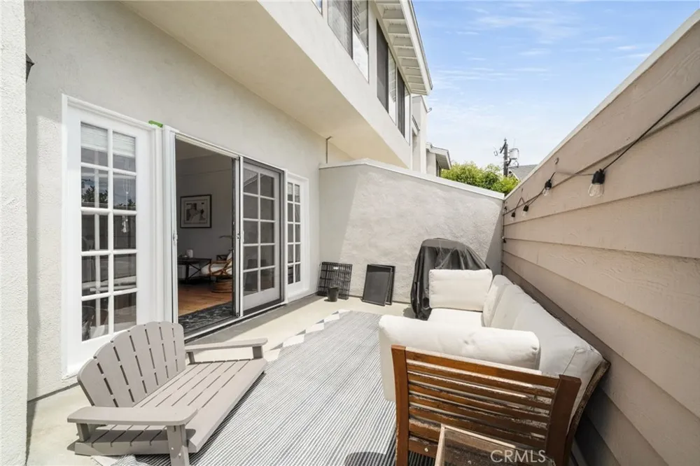2700 Arlington Avenue #115 Torrance, CA 90501