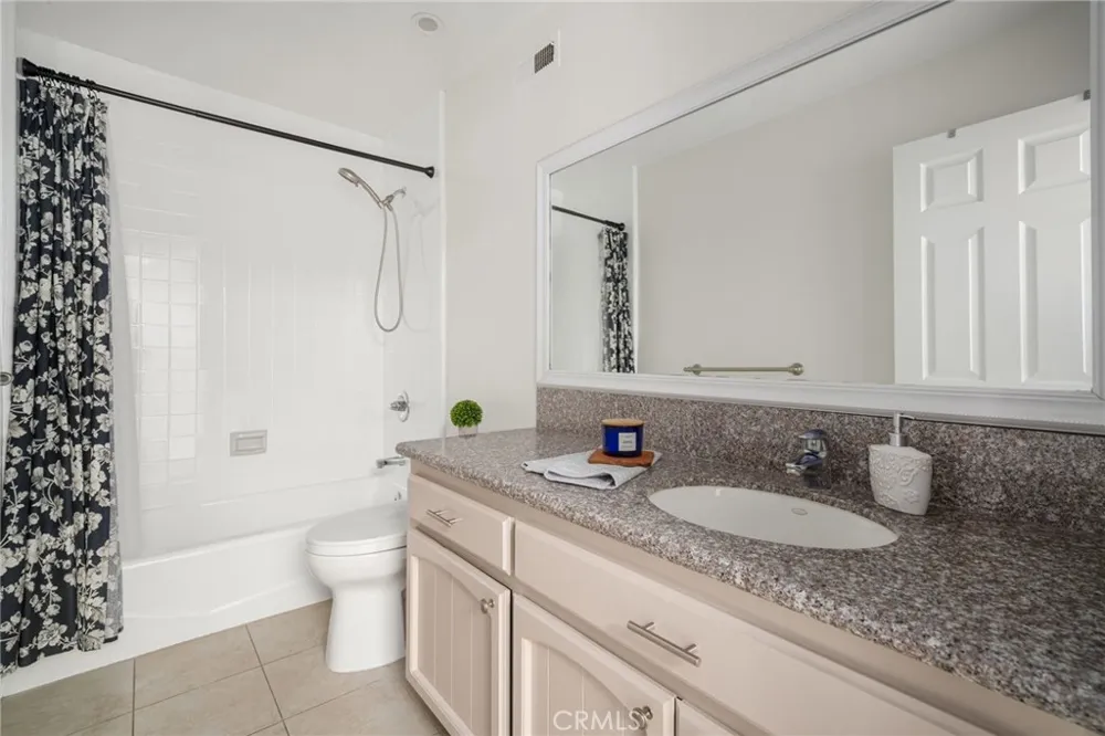 2700 Arlington Avenue #115 Torrance, CA 90501