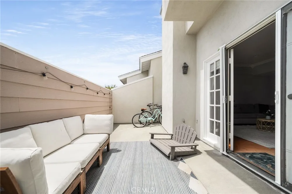 2700 Arlington Avenue #115 Torrance, CA 90501