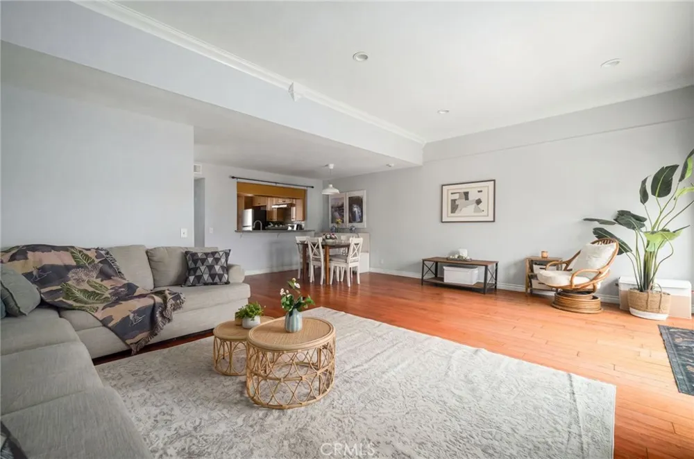 2700 Arlington Avenue #115 Torrance, CA 90501